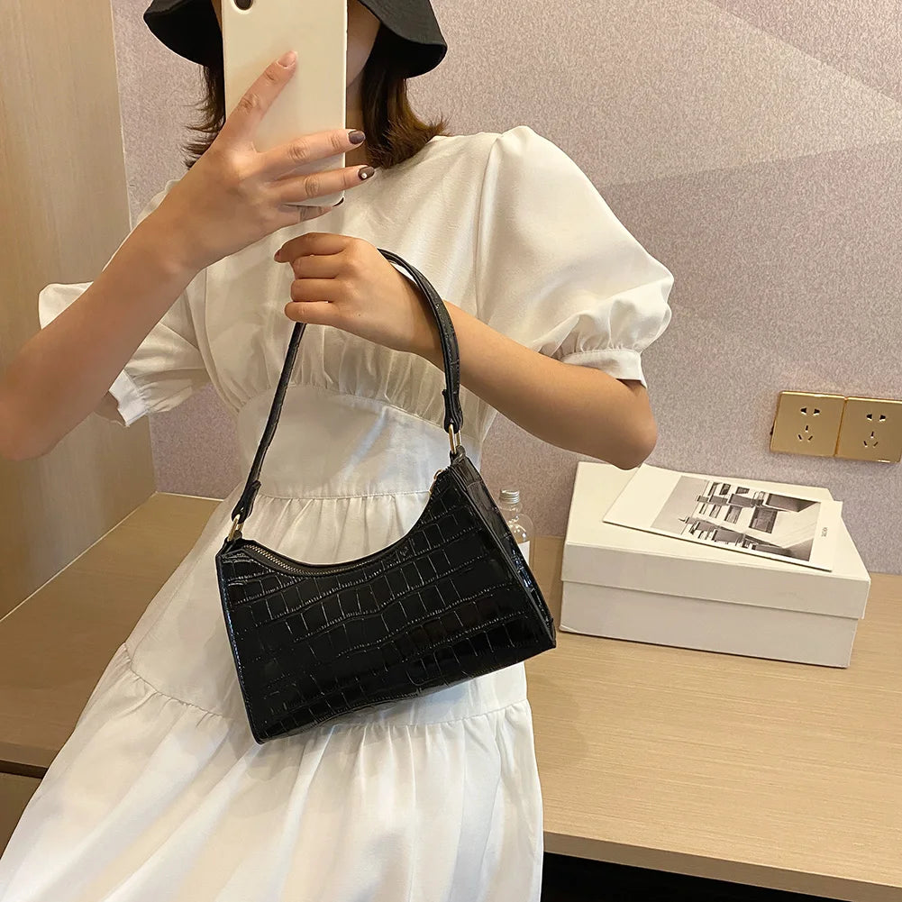 Exquisite Bag Retro Casual Women Totes Shoulder Bags Female Leather Solid Color Chain Handbag